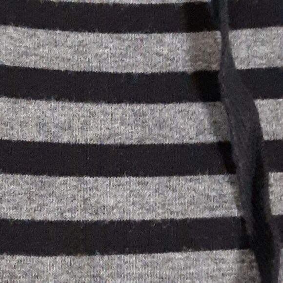 Old Navy Henley Hoodie Size Small Charcoal Stripe Y2K Style Kangaroo Pocket Goth - Picture 8 of 15